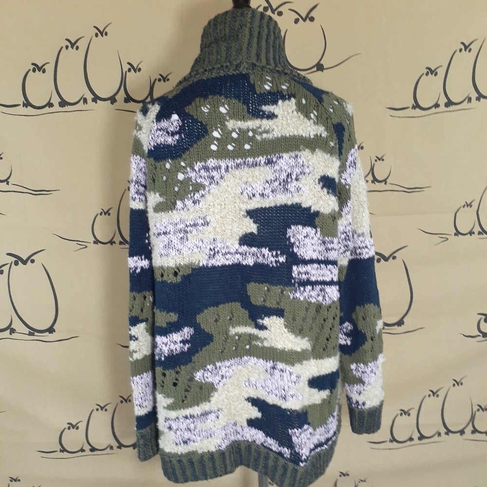 Knit Oversized Cardigan by Sleeping on Snow - Picture 4 of 8